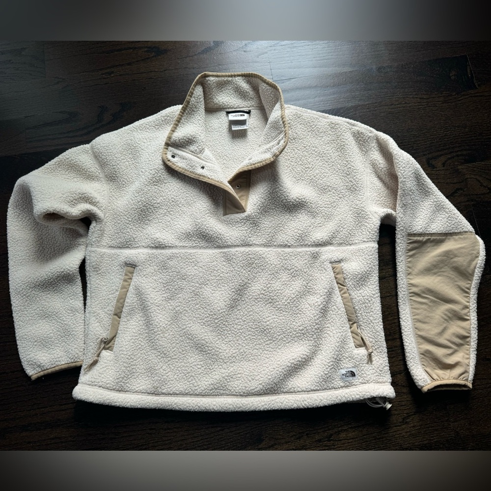 North face fleece pullover